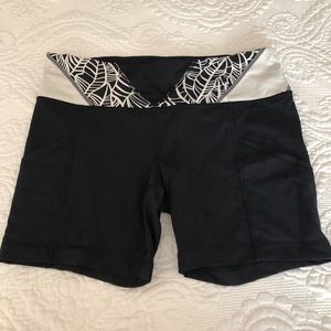 Lululemon Shorts, Size 10
